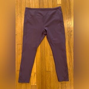 NWT Mondetta High Waisted Athletic Capri Leggings.  Women's Plus Size XXL